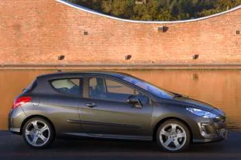 Peugeot 308 (2007 – 2010) – fotka 8