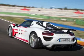 Porsche 918 Spyder (2014 – 2016) – fotka 3