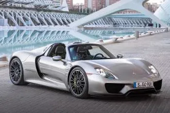Porsche 918 Spyder (2014 – 2016) – fotka 6