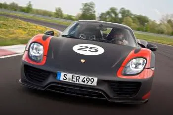 Porsche 918 Spyder (2014 – 2016) – fotka 10