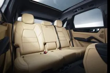 Porsche Cayenne Coupe (od 2019) – fotka 11