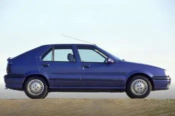 Renault 19 päťdverový hatchback (1988 – 1992)