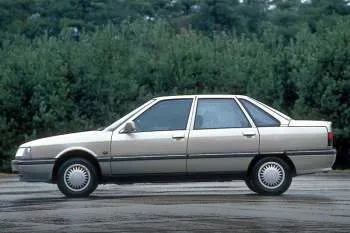 Renault 21 SD sedan – fotka 3