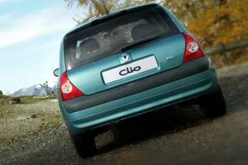 Renault Clio 1.2 Authentique Comfort trojdverový hatchback – fotka 2