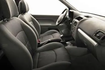 Renault Clio 1.6 16V Dynamique Comfort päťdverový hatchback – fotka 8