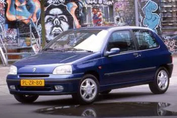 Renault Clio trojdverový hatchback