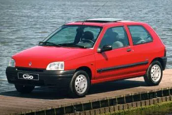 Renault Clio trojdverový hatchback (1996 – 1998) – fotka 3