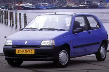 Renault Clio trojdverový hatchback