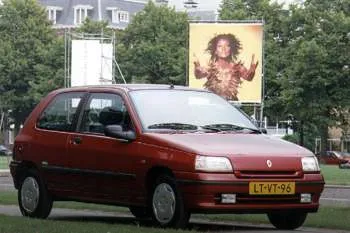 Renault Clio Be Bop 1.9 D trojdverový hatchback – fotka 4