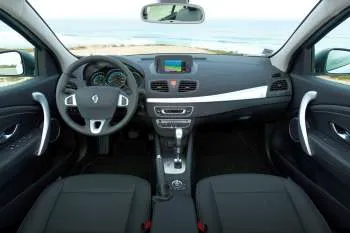 Renault Fluence (2011 – 2015) – fotka 6