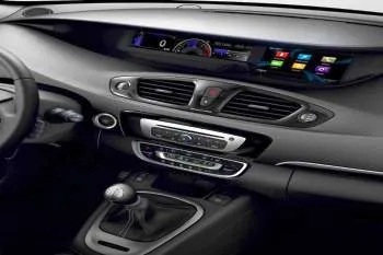 Renault Grand Scenic (2013 – 2016) – fotka 2