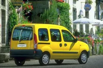 Renault Kangoo štvordverové MPV (1997 – 2001) – fotka 2
