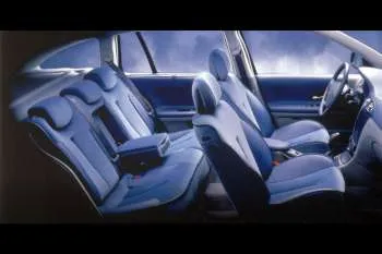 Renault Laguna (2001 – 2005) – fotka 3