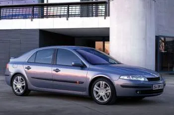 Renault Laguna (2001 – 2005) – fotka 10