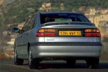 Renault Laguna RXE 2.0 – fotka 2