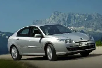 Renault Laguna 2.0 16V T 170 Dynamique – fotka 5