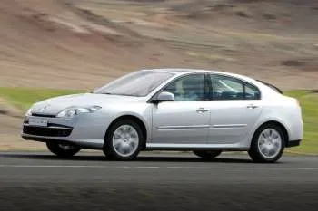 Renault Laguna 2.0 16V T 170 Dynamique – fotka 8