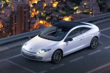 Renault Laguna Coupe (2012 – 2013) – fotka 2