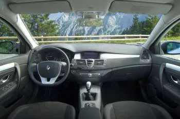 Renault Laguna Estate (2007 – 2010) – fotka 8