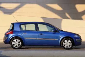 Renault Megane 1.5 dCi 105 Expression Luxe päťdverový hatchback – fotka 5