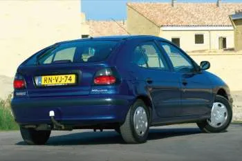 Renault Megane Elysee 1.9 D – fotka 2