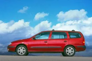 Renault Megane Break 1.4 16V Privilege – fotka 3
