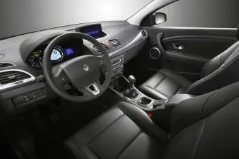 Renault Megane Coupe (2009 – 2012) – fotka 9