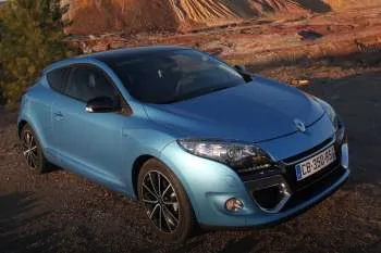 Renault Megane Coupe (2012 – 2013) – fotka 9
