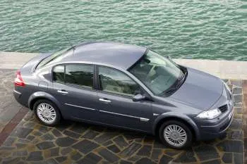 Renault Megane Sedan (2006 – 2008) – fotka 11