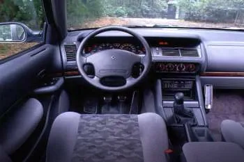 Renault Safrane RN 2.2Vi – fotka 5