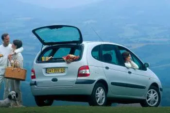 Renault Scenic RXE 1.4 16V – fotka 6