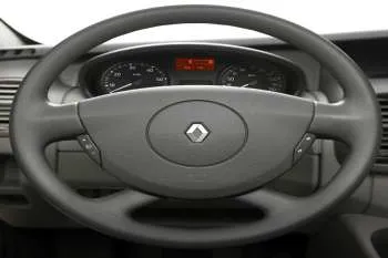 Renault Trafic Passenger (2011 – 2014) – fotka 2