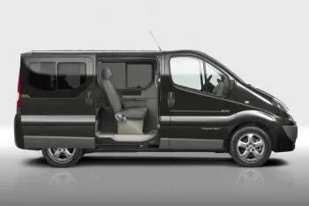 Renault Trafic Passenger (2011 – 2014) – fotka 8