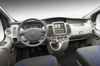 Renault Trafic Passenger (2011 – 2014) – fotka 10