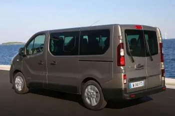 Renault Trafic Passenger (2015 – 2020) – fotka 4