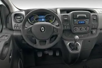Renault Trafic Passenger (2015 – 2020) – fotka 7
