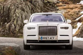 Rolls-Royce Phantom (od 2018) – fotka 11