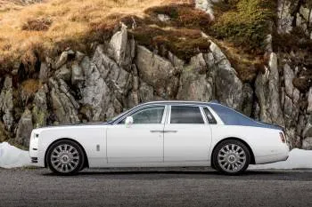 Rolls-Royce Phantom (od 2018) – fotka 23