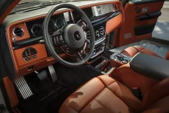 Rolls-Royce Phantom (od 2018) – fotka 38