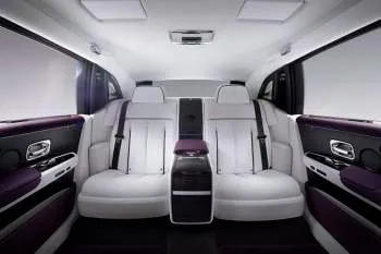 Rolls-Royce Phantom (od 2018) – fotka 40
