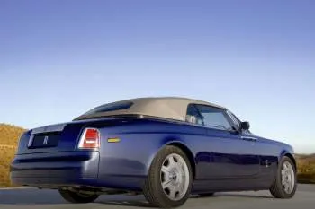 Rolls-Royce Phantom Drophead Coupe – fotka 7