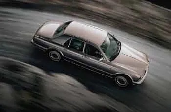 Rolls-Royce Silver Seraph (1998 – 2003) – fotka 10