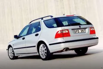 Saab 9-5 Estate 2.2 TiD Vector – fotka 5