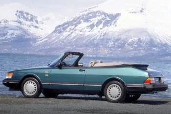 Saab 900 Turbo 16 Cabrio – fotka 2