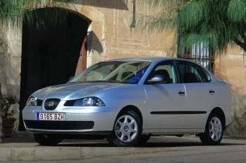 Seat Cordoba 1.4 16V 75hp Stella – fotka 8