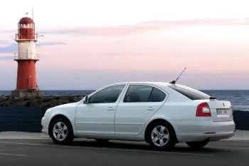 Škoda Octavia 1.9 TDI Elegance – fotka 4
