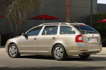 Škoda Octavia Combi 1.8 TSI 4x4 Elegance – fotka 3