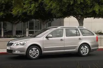 Škoda Octavia Combi (2009 – 2013) – fotka 9