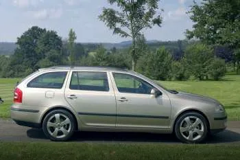 Škoda Octavia Combi (2005 – 2009) – fotka 6