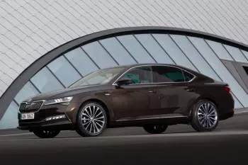 Škoda Superb (od 2019) – fotka 3